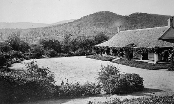 Outdoor Heritage Tour of Cuppacumbalong Homestead – Meeting of the Waters